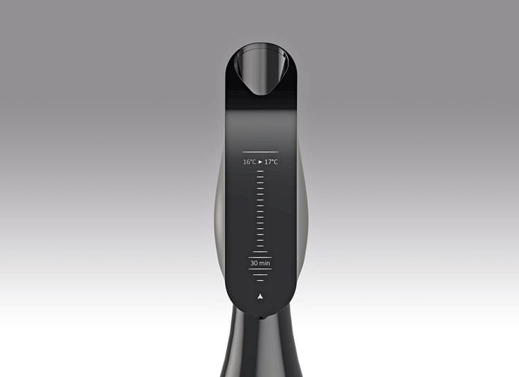 Aveine, smart wine aerator