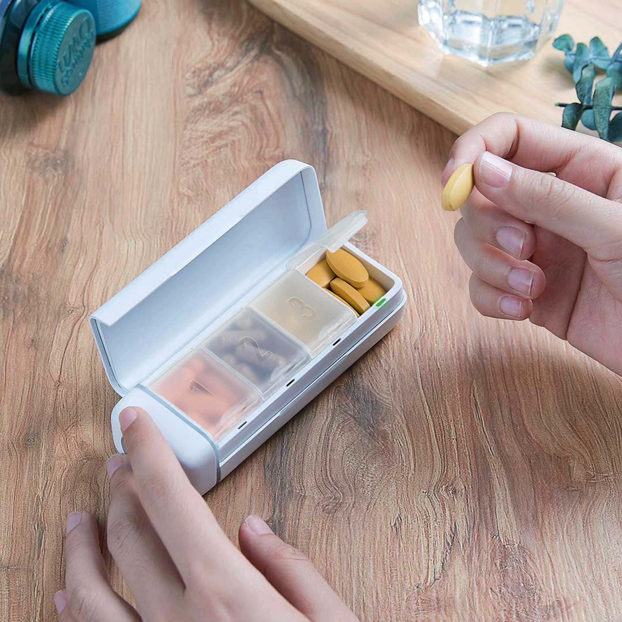 Fruitech’s HiPee Smart Pillbox 
