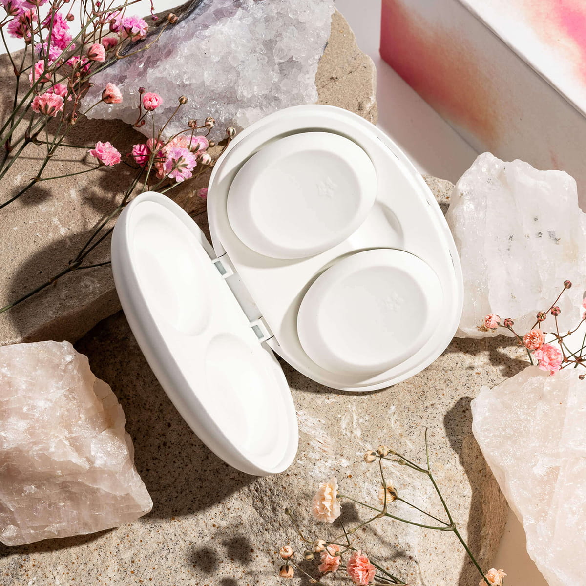 a bunch of pink flowers on a table